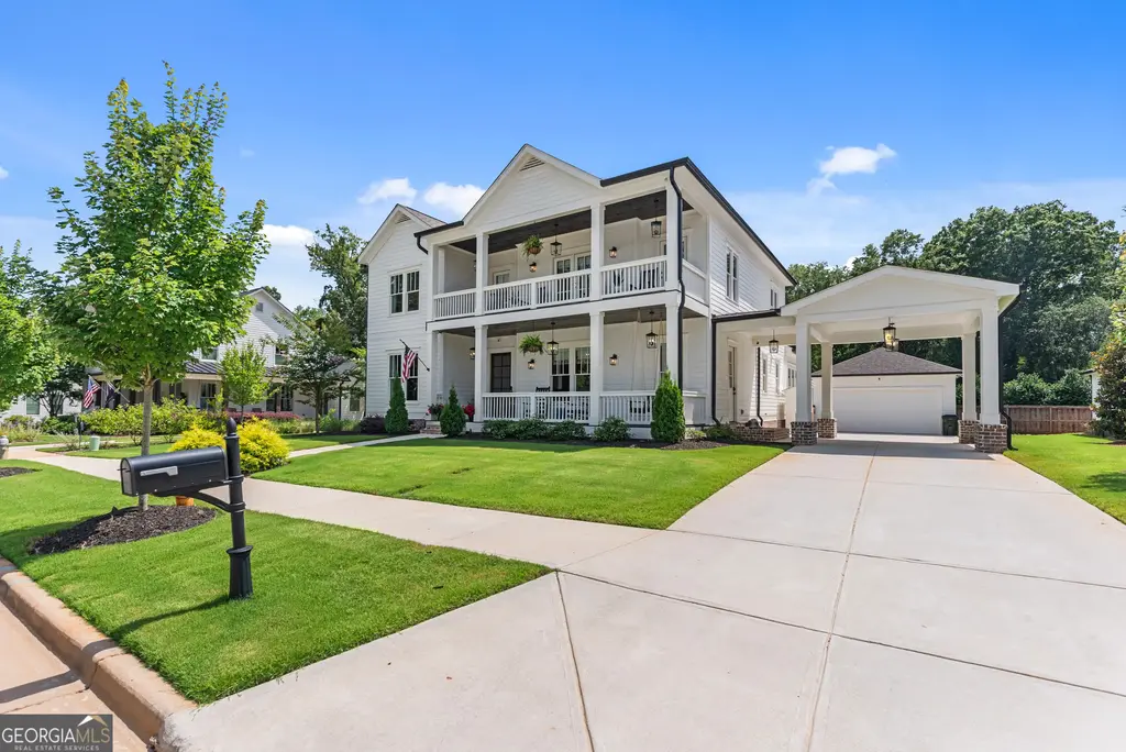 661 Foster Park Lane, Madison