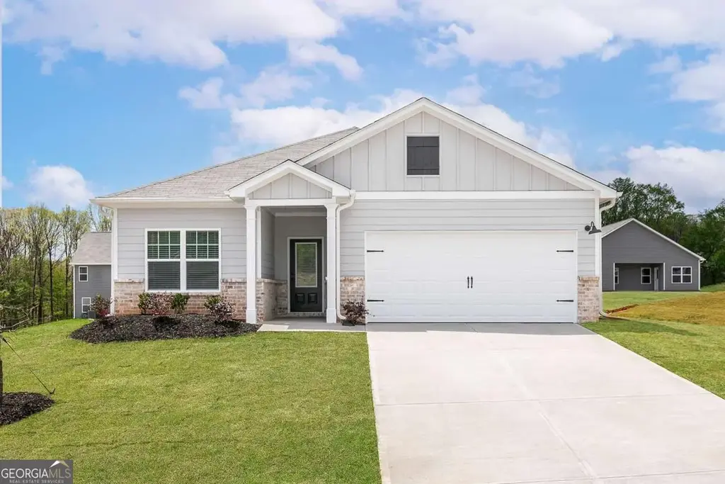 89 Bluegill Drive, Jefferson