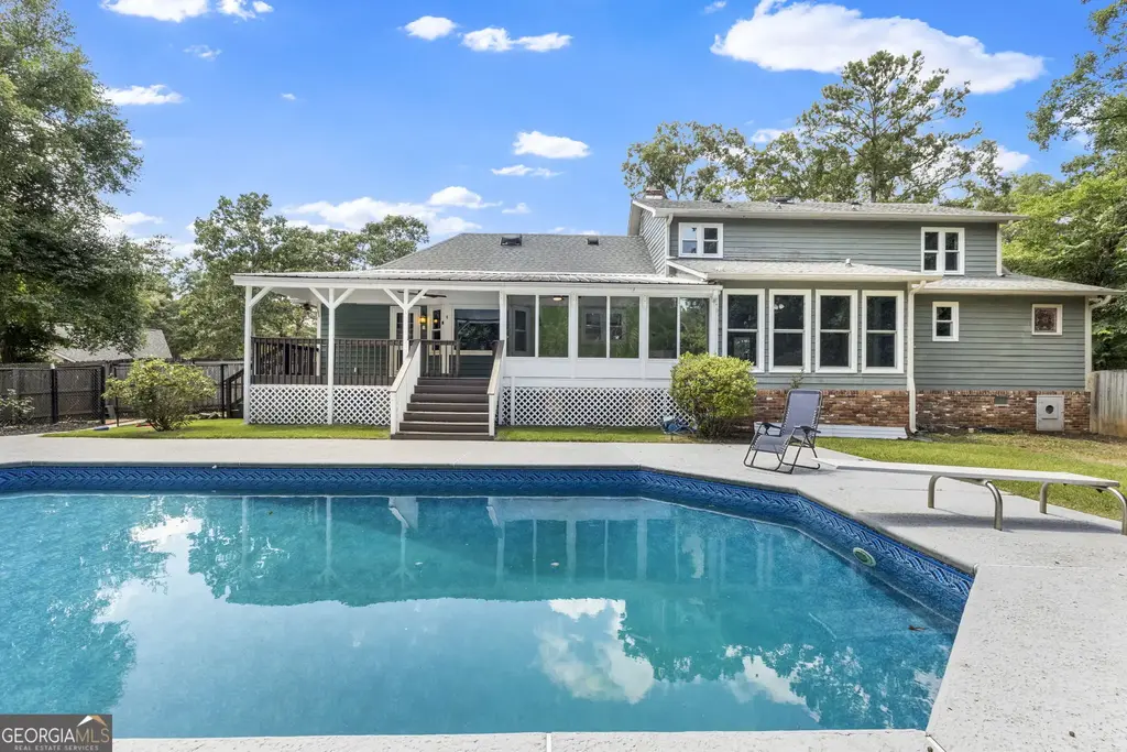 6698 Chriswood Drive, Macon