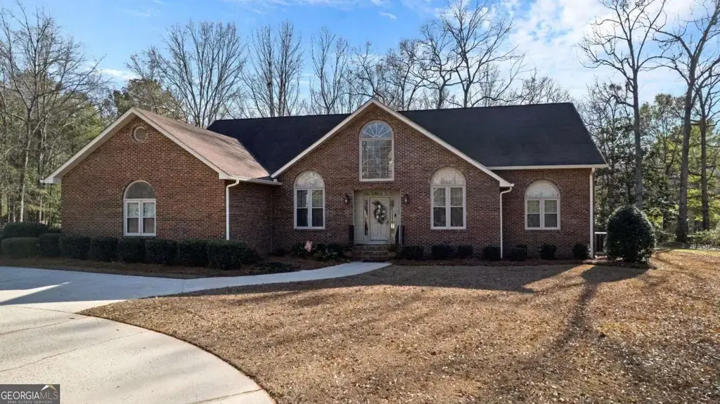 100 Beaver Run Trace, Thomaston