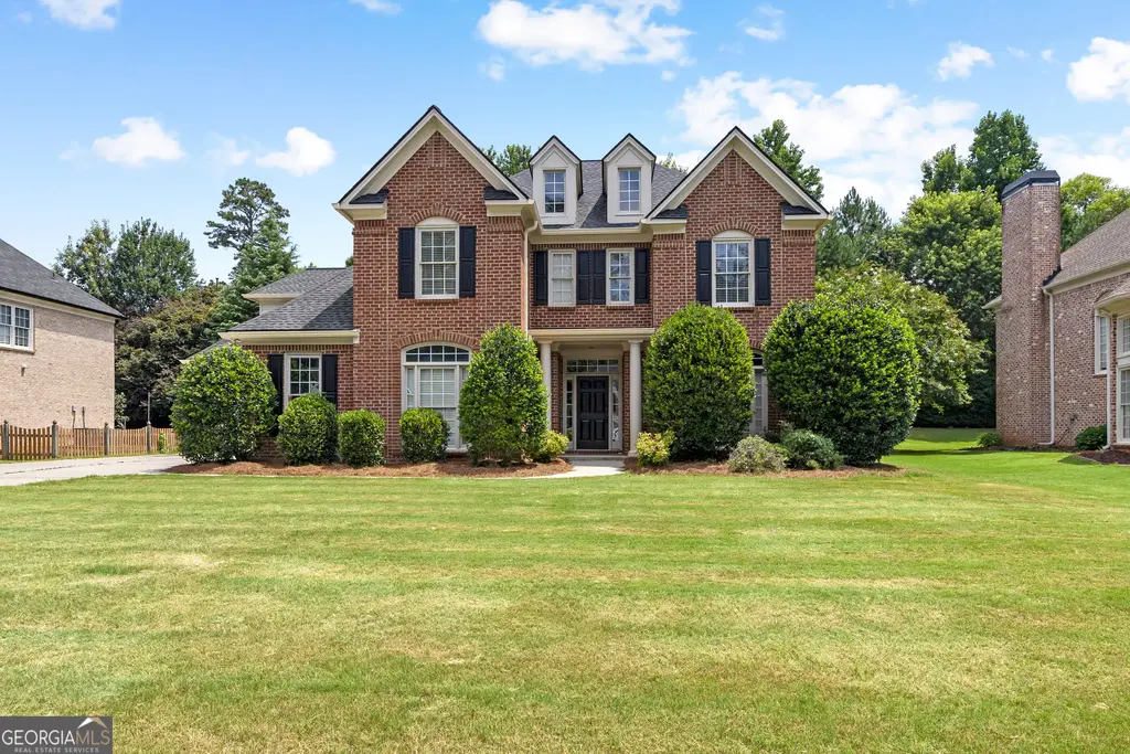 1610 Cascade Overlook, Peachtree City
