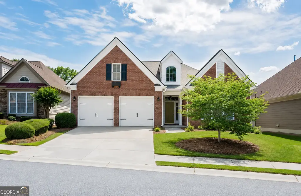 335 Grand Teton Circle, Fayetteville