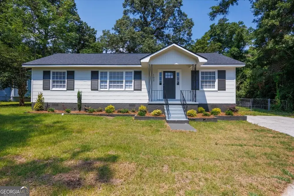 102 George Drive, Warner Robins
