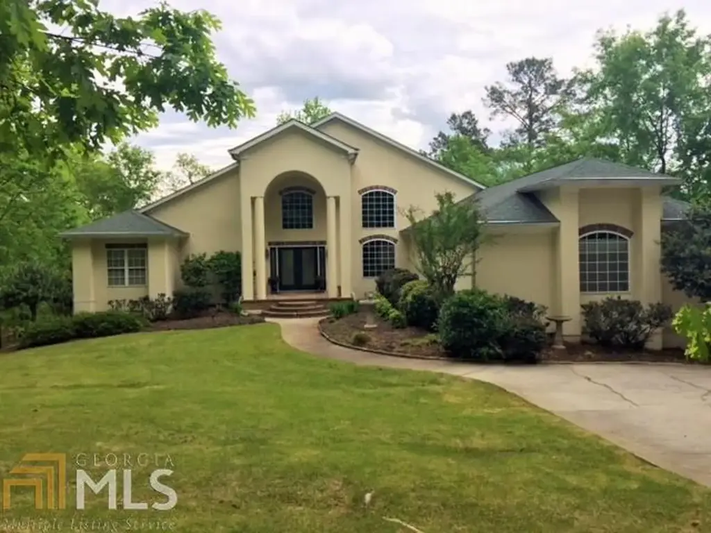 1070 Shoal Creek Court 1052, Greensboro