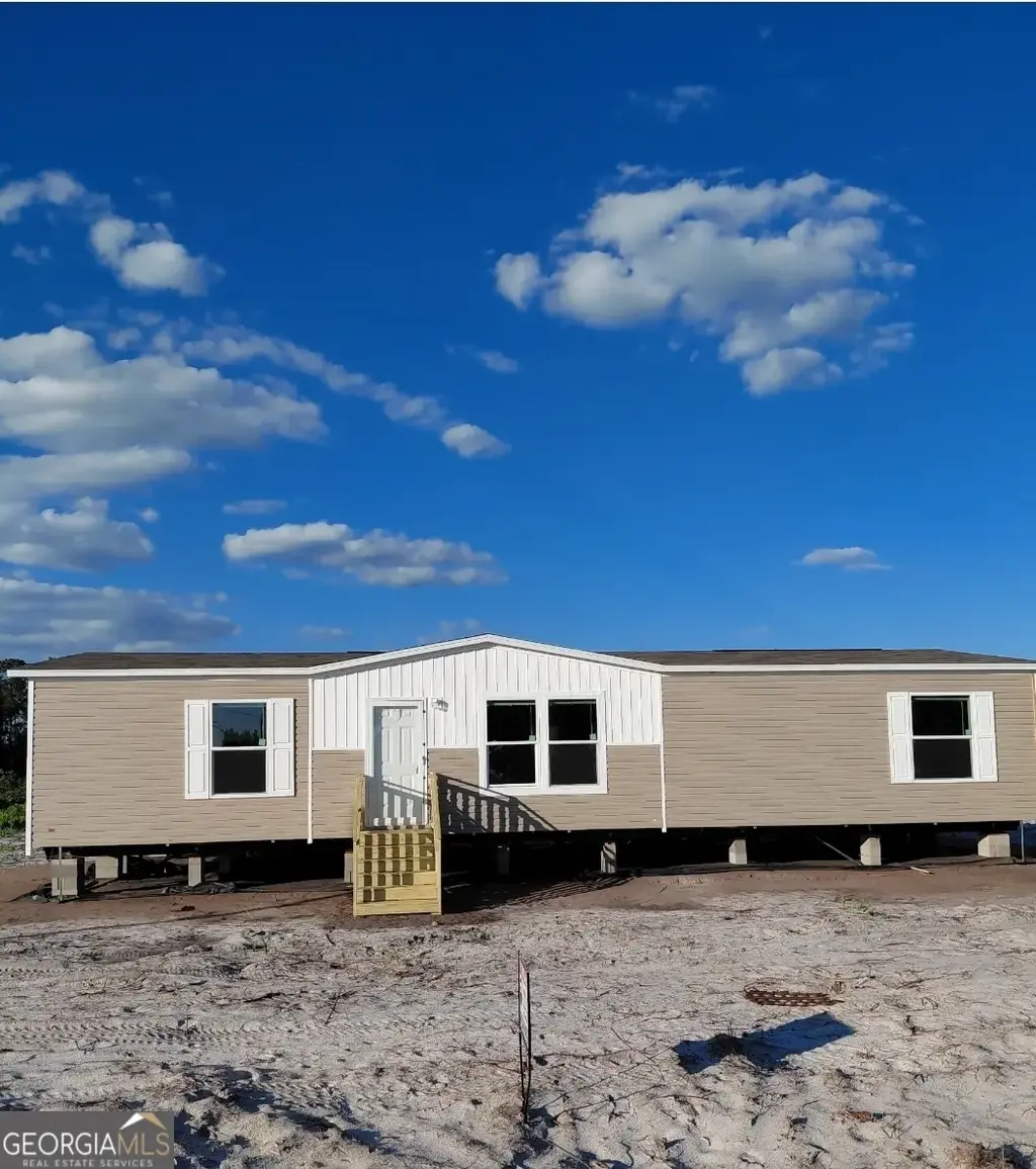 1290 Dogwood Lane, Folkston