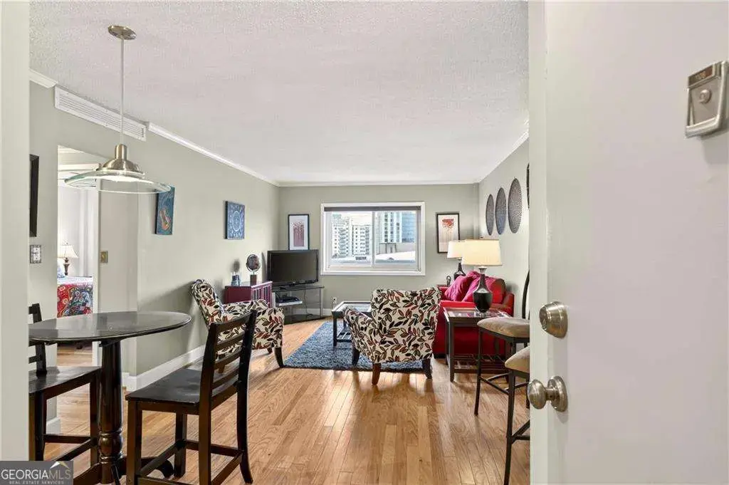 2285 Peachtree Road Ne 1106, Atlanta