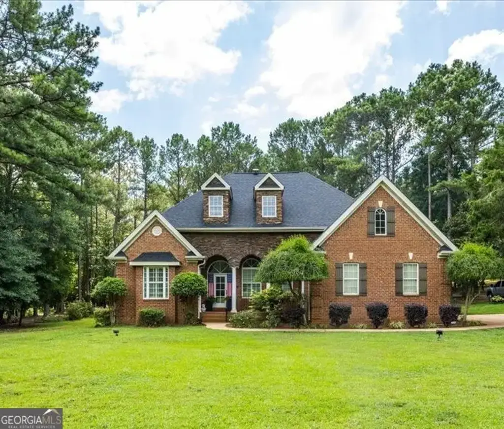 409 Madison Lane, Forsyth