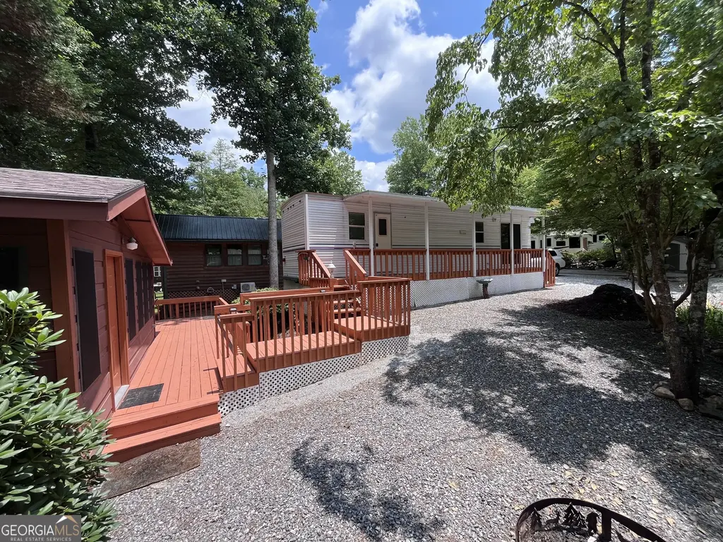 86 Campfire Drive, Cleveland