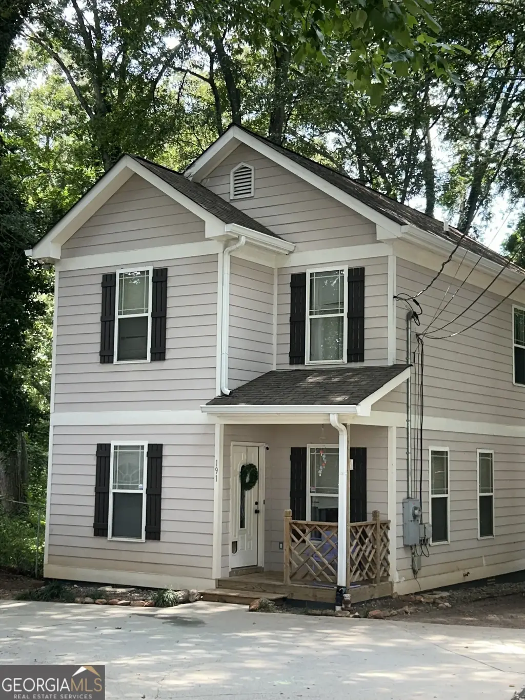 191 Derby Street, Athens