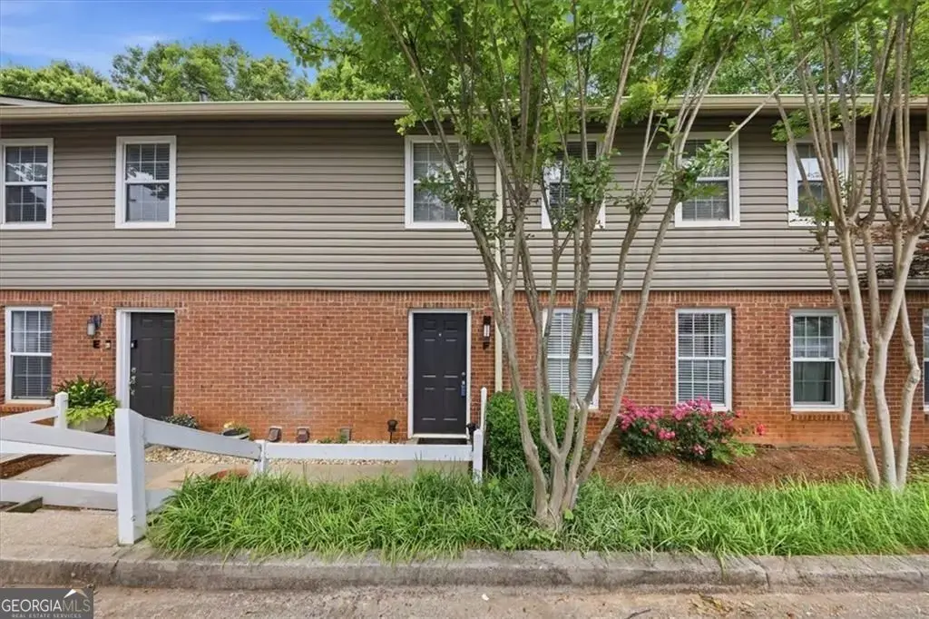 7750 Roswell Road 9f, Sandy Springs