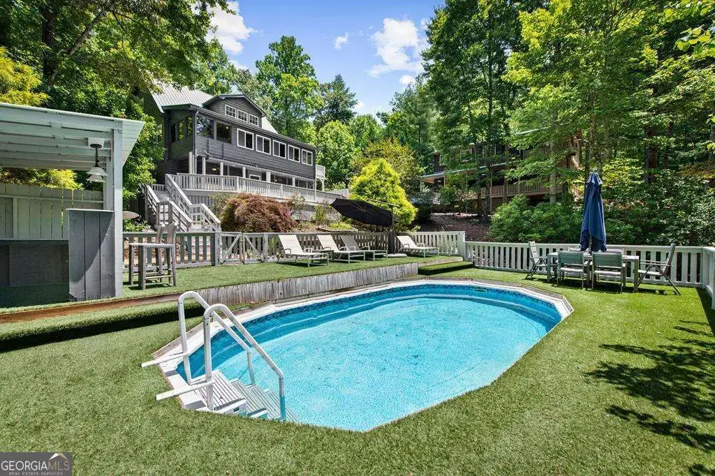 93 Misty Mountain Trail, Morganton