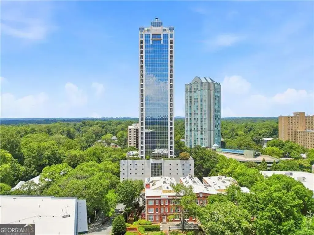2828 Peachtree Road Nw 801, Atlanta