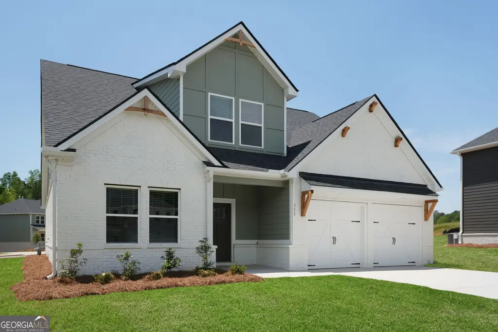 238 Fern Dale Drive, Fairburn