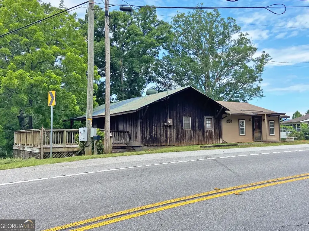 7089 Highway 19 N, Dahlonega