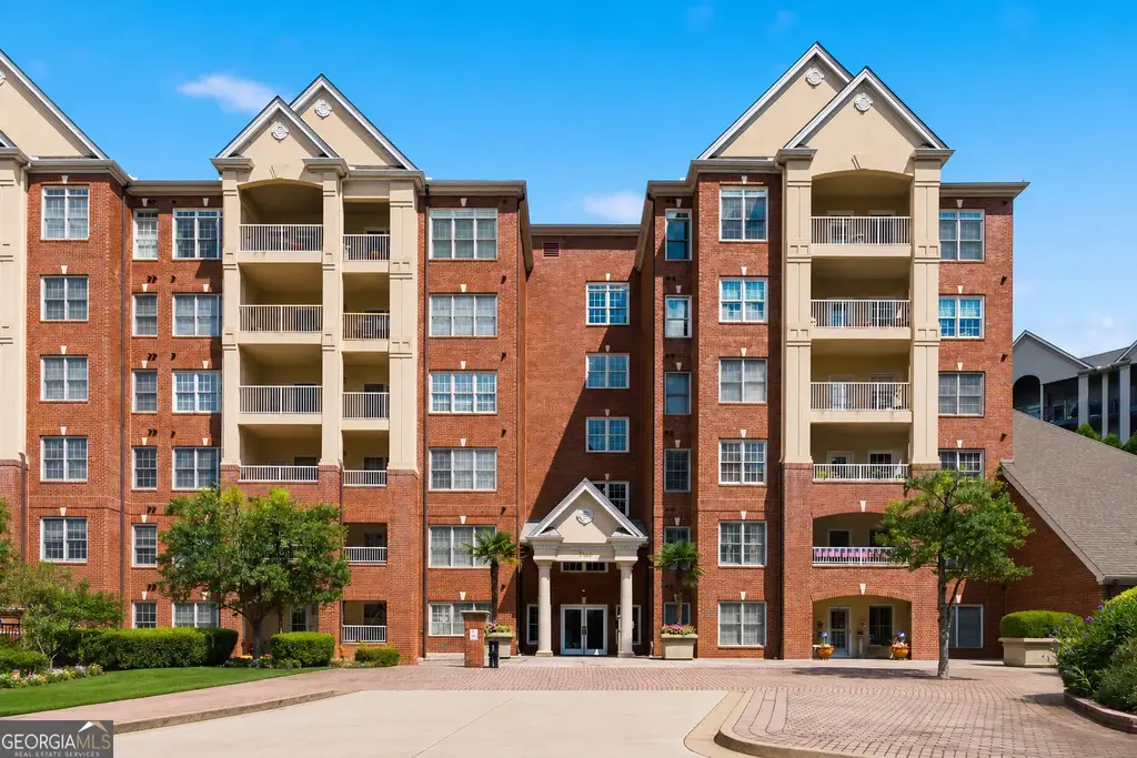 211 Colonial Homes Drive Nw 2203, Atlanta