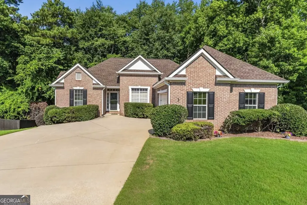 3 Kingsbrook Cove, Newnan