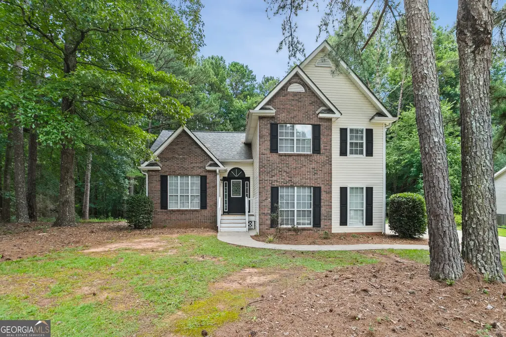 164 Bradford Station Drive, Sharpsburg