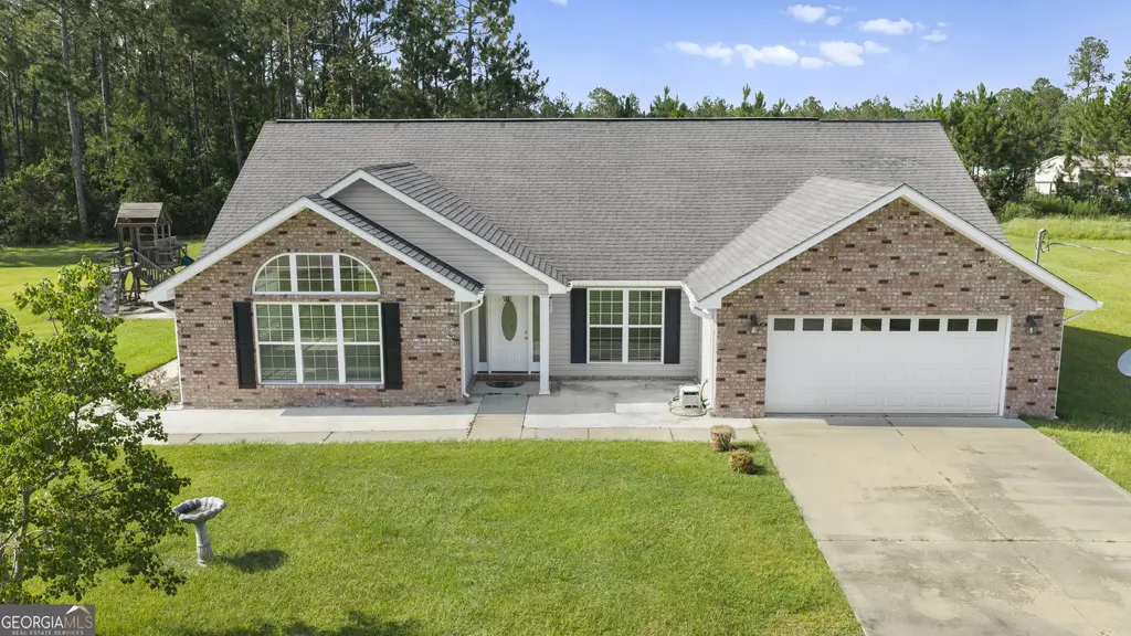 99 Jennifer Lane, Baxley
