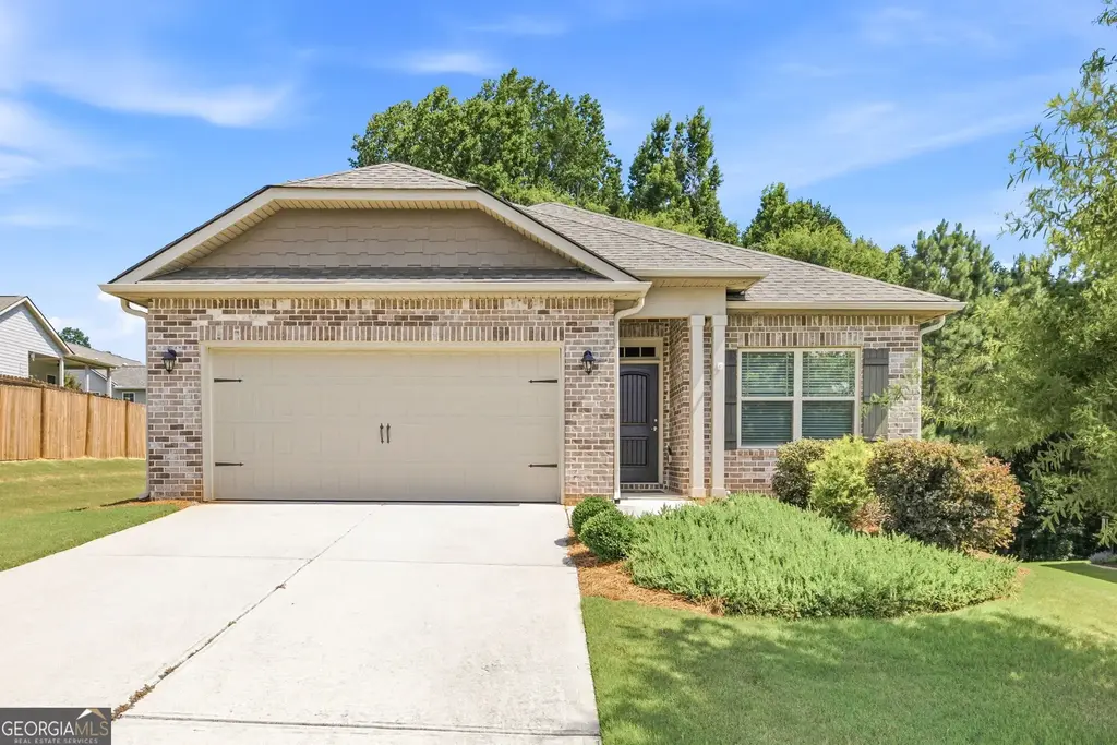 645 Skyview Drive, Commerce