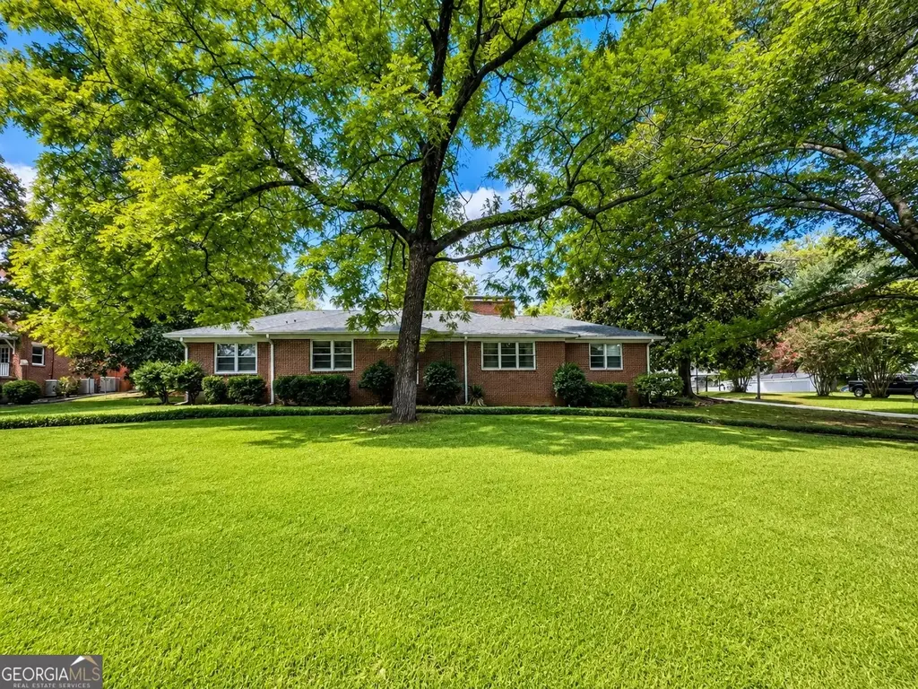 17 Deforest Avenue, Trion