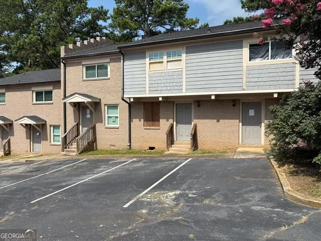 2604 Campbellton Road Sw 2g, Atlanta