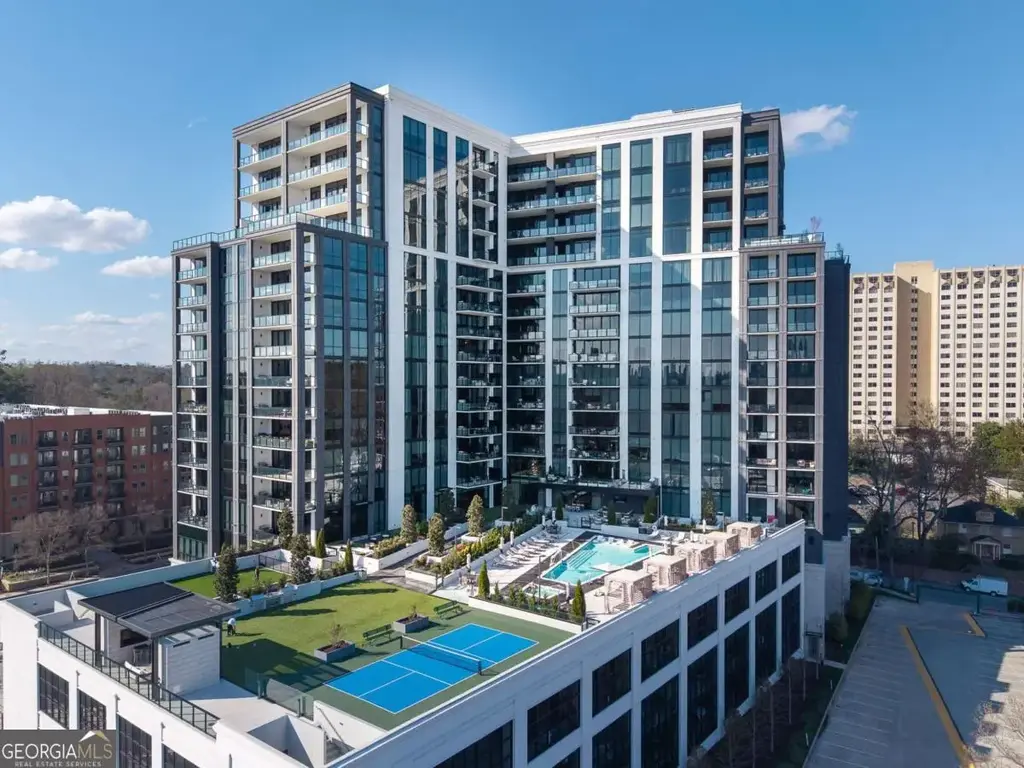 2425 Peachtree Road Ne 1704, Atlanta