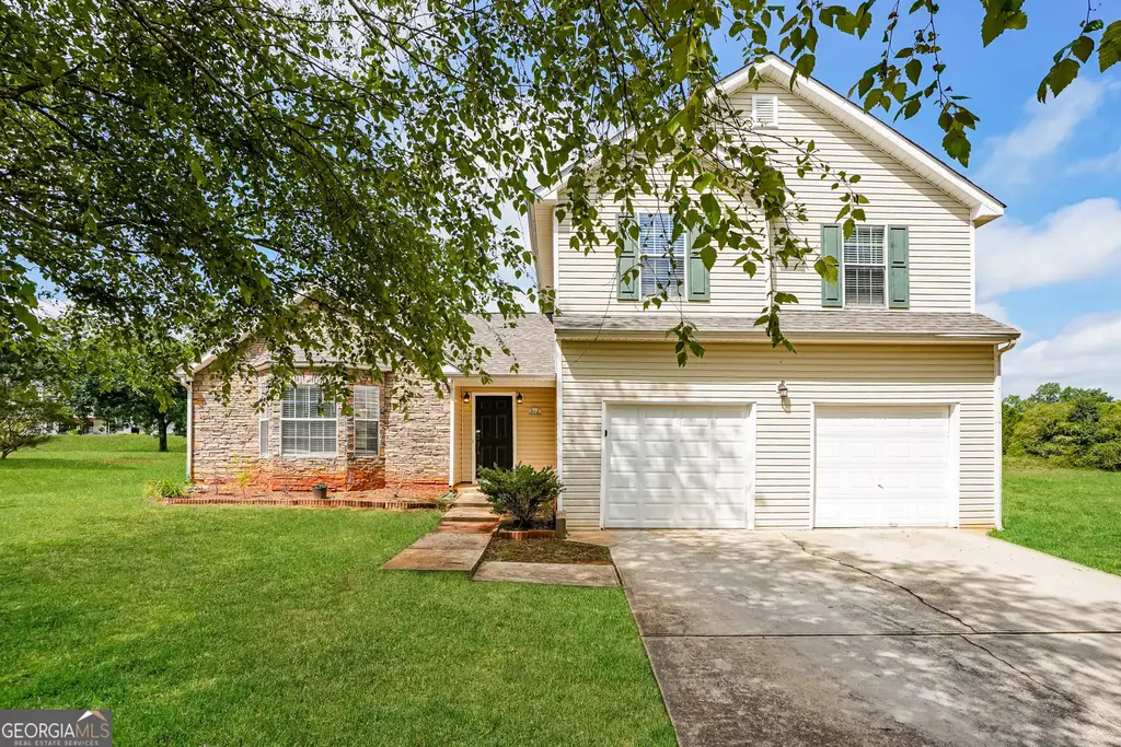 513 Easton Drive, Locust Grove