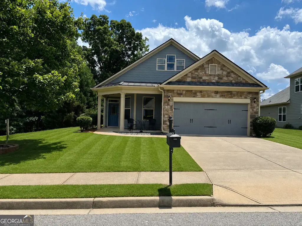 280 Granite Way, Newnan
