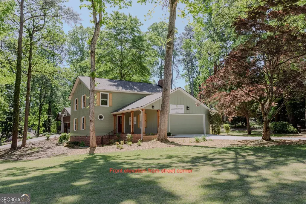 4158 Valley Drive Sw, Lilburn