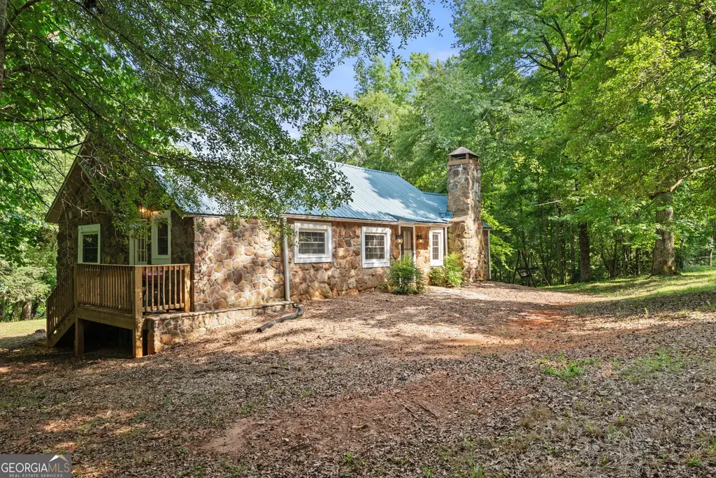 973 Floyd Road, Danielsville