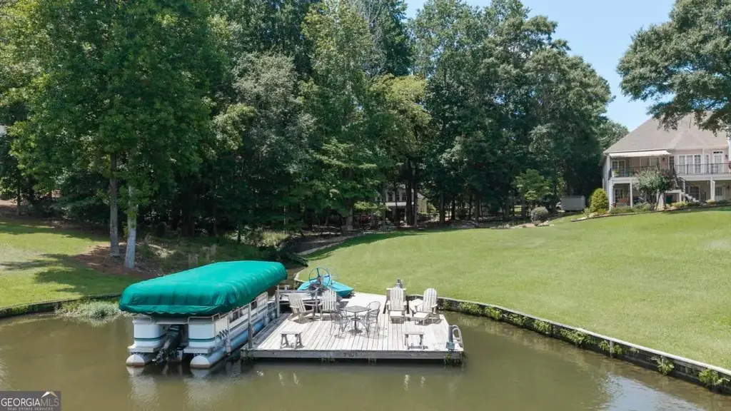 198 Winding River Road, Eatonton