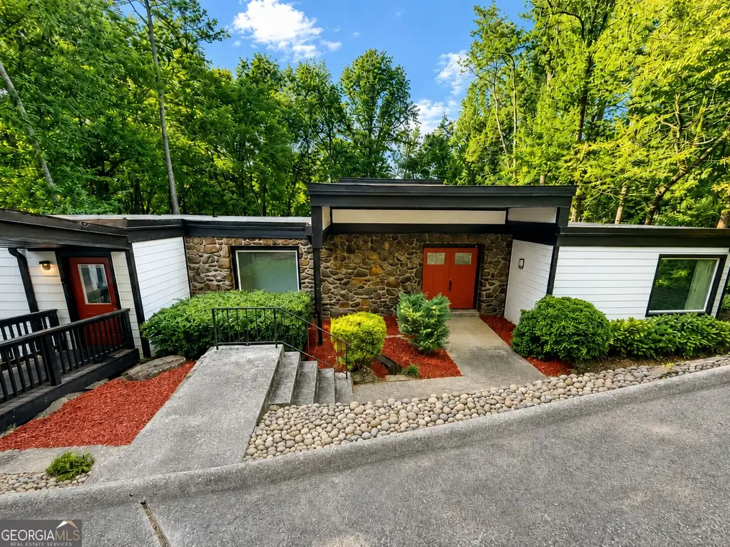 2788 Galahad Drive Ne, Atlanta