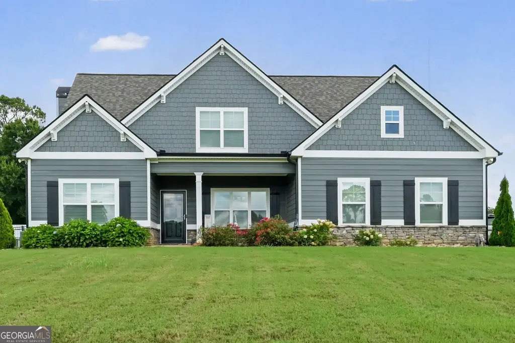 963 Highway 16 W, Newnan