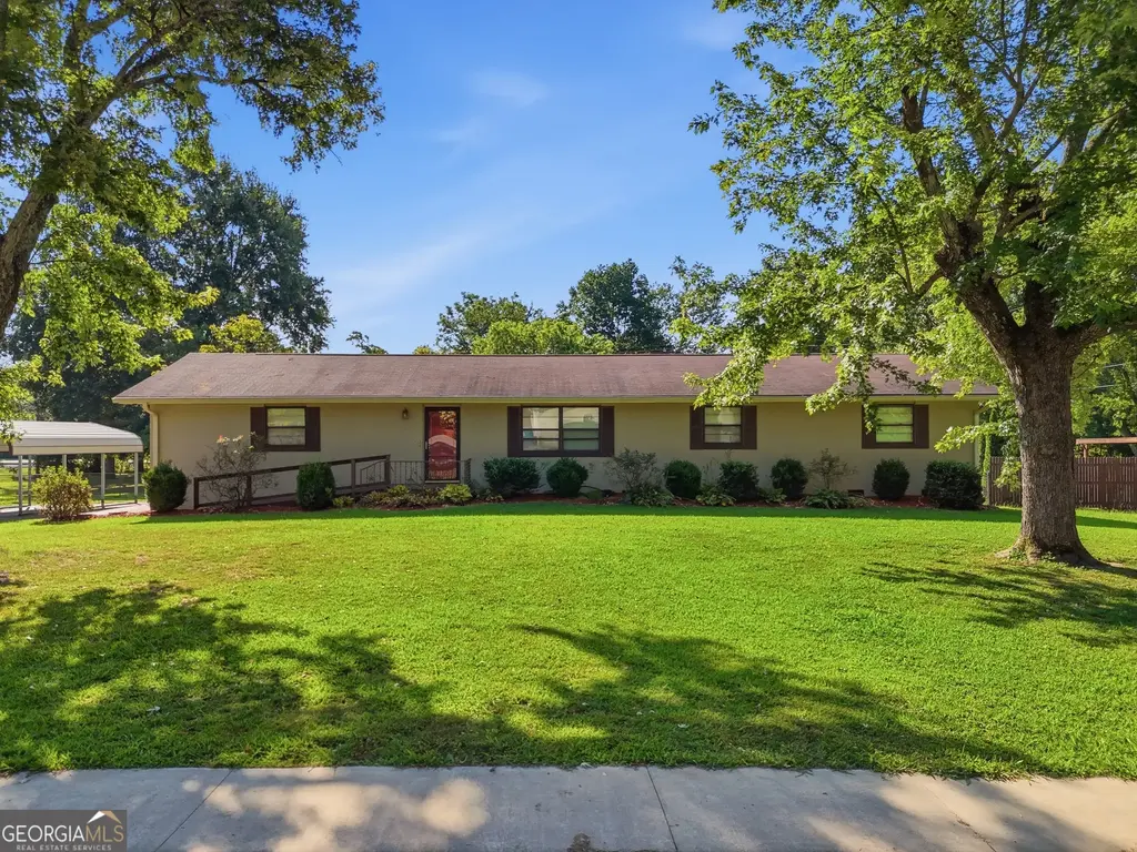 105 Hamel Drive, Chickamauga