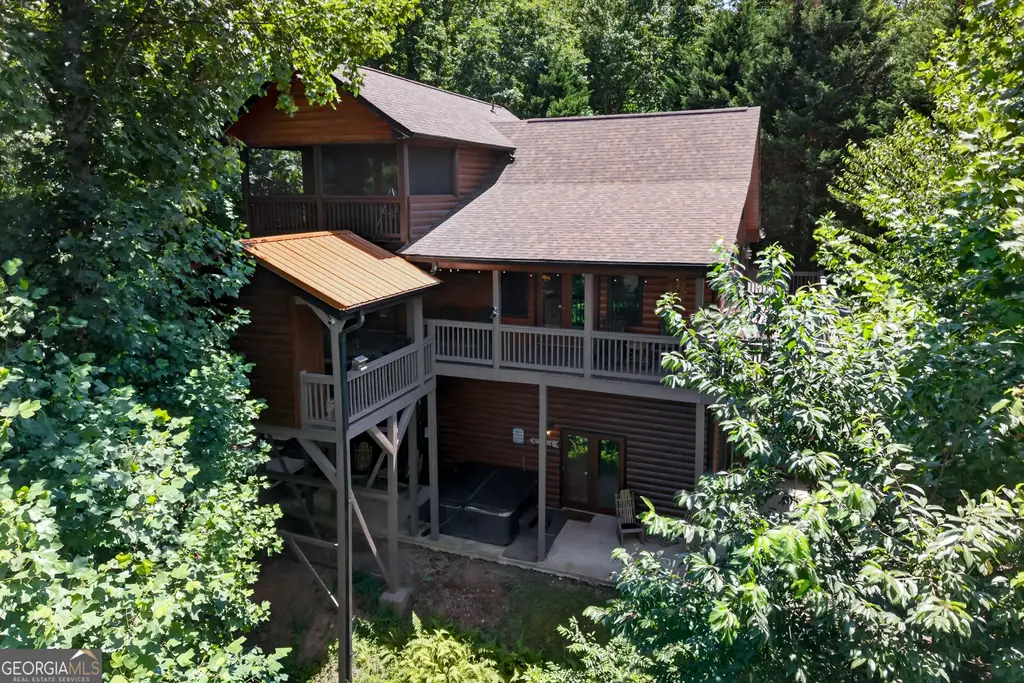 573 Weaver Creek Way, Blue Ridge