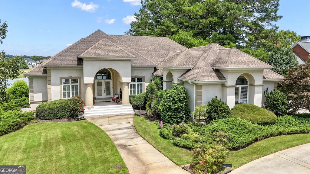 110 Carnoustie Way, Fayetteville