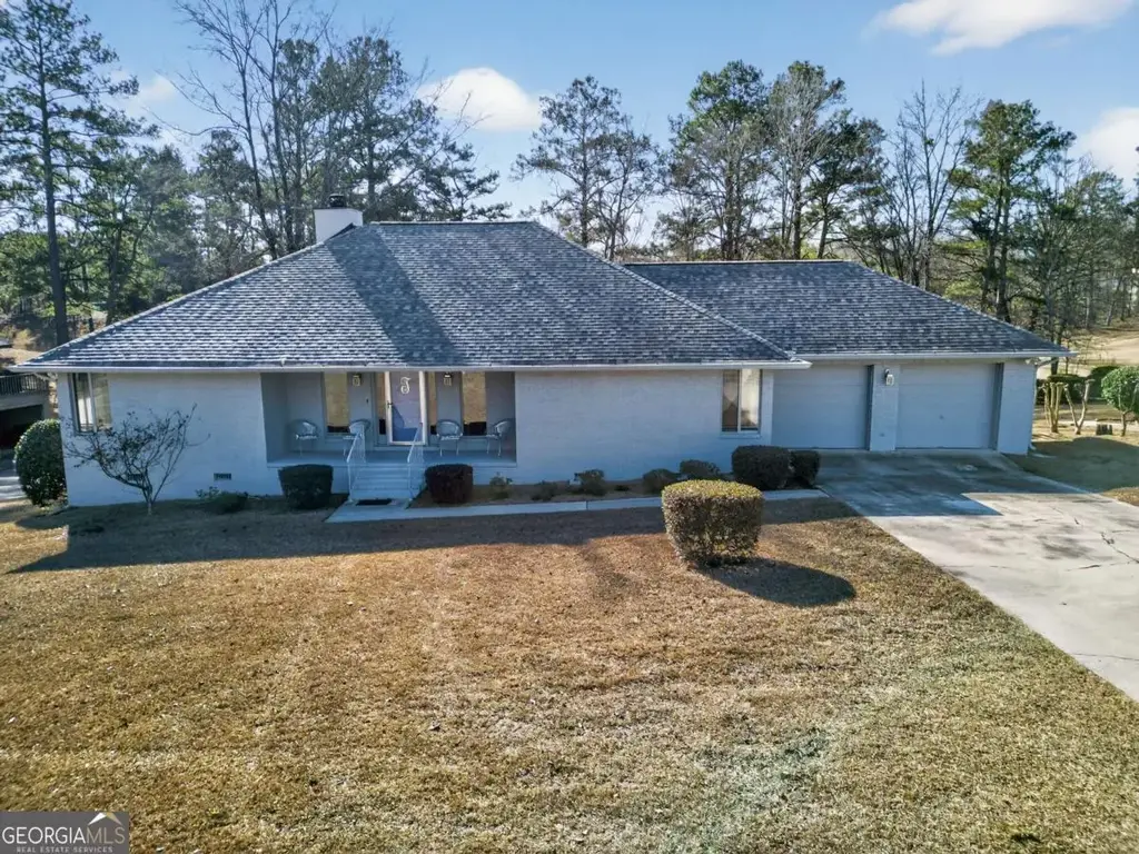 363 River North Boulevard, Macon