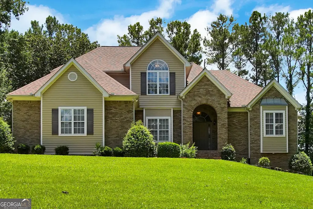 190 Baywatch Circle, Fayetteville