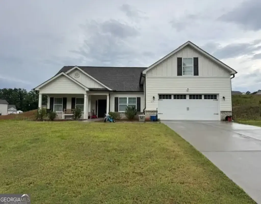 63 Beth Ann Lane, Commerce