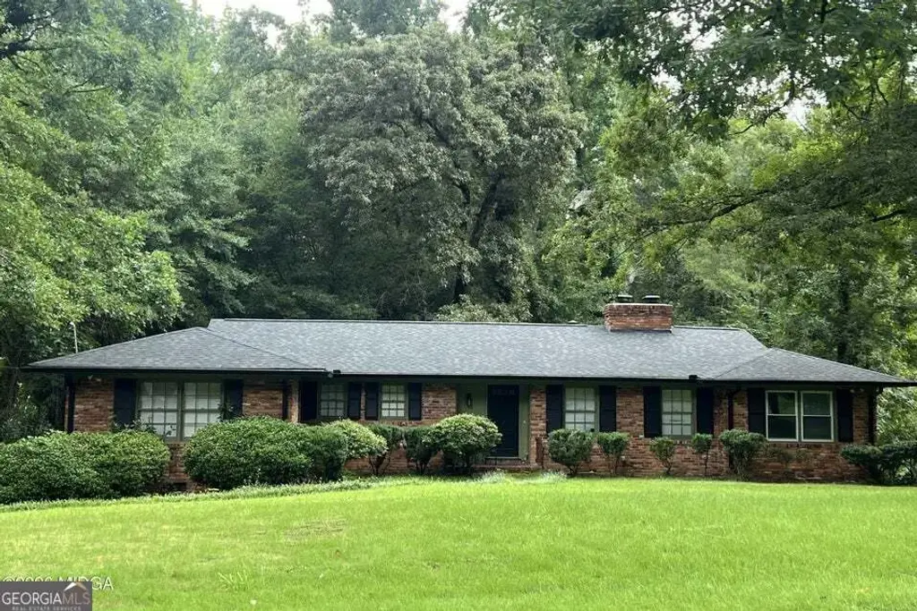 4915 Wesleyan Drive, Macon