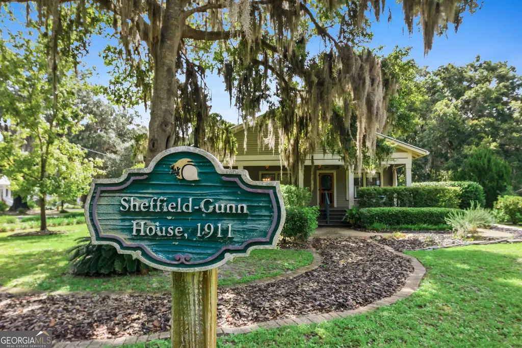 208 Bartlett Street, St. Marys