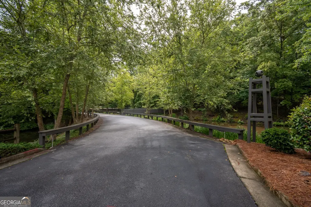 125 Wood Lake Drive Unit 109, Athens