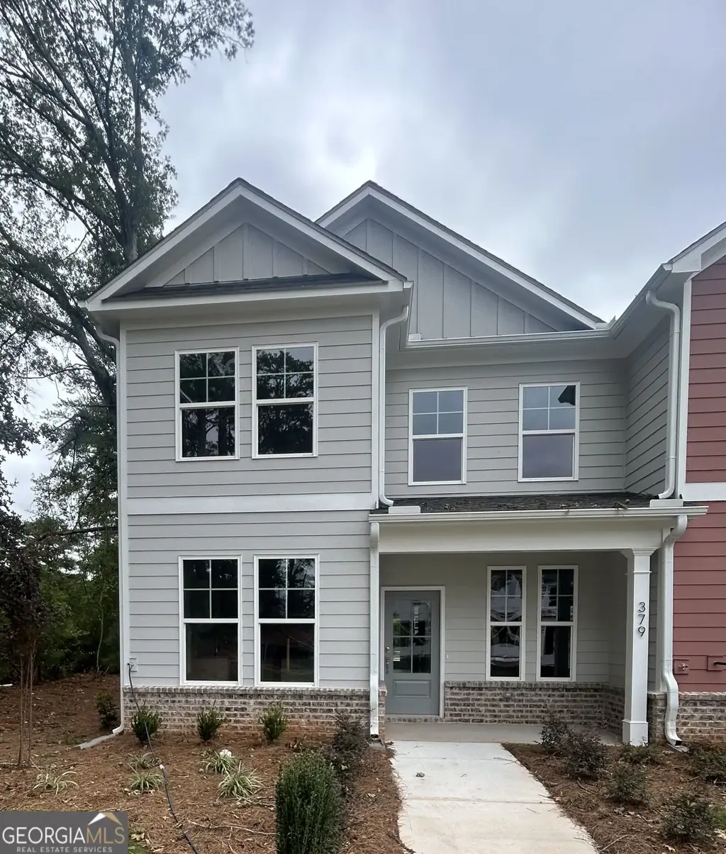 379 Summerville Lane 12, Athens