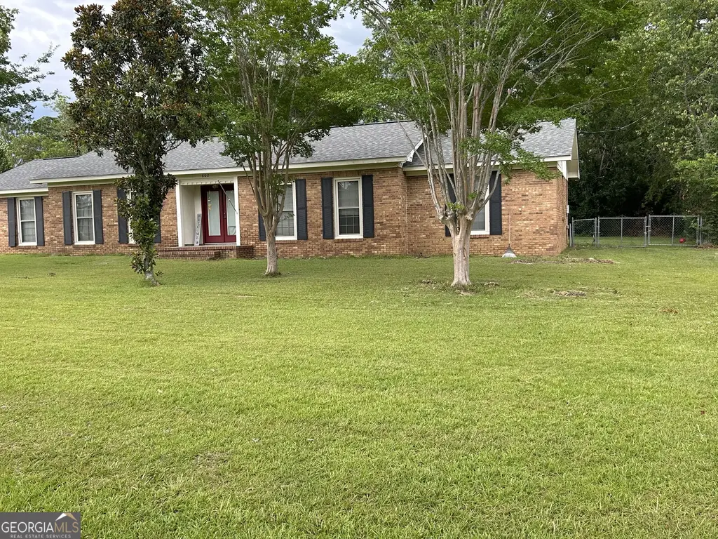 802 Clyde, Vidalia