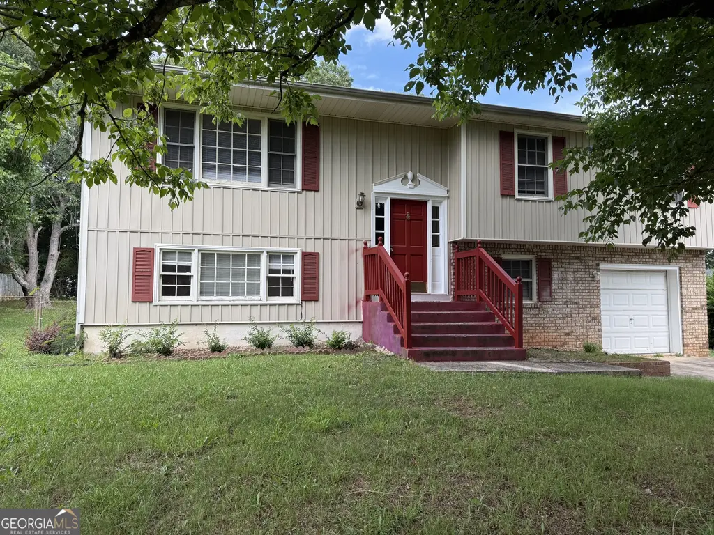 8472 Sheridan Drive, Jonesboro