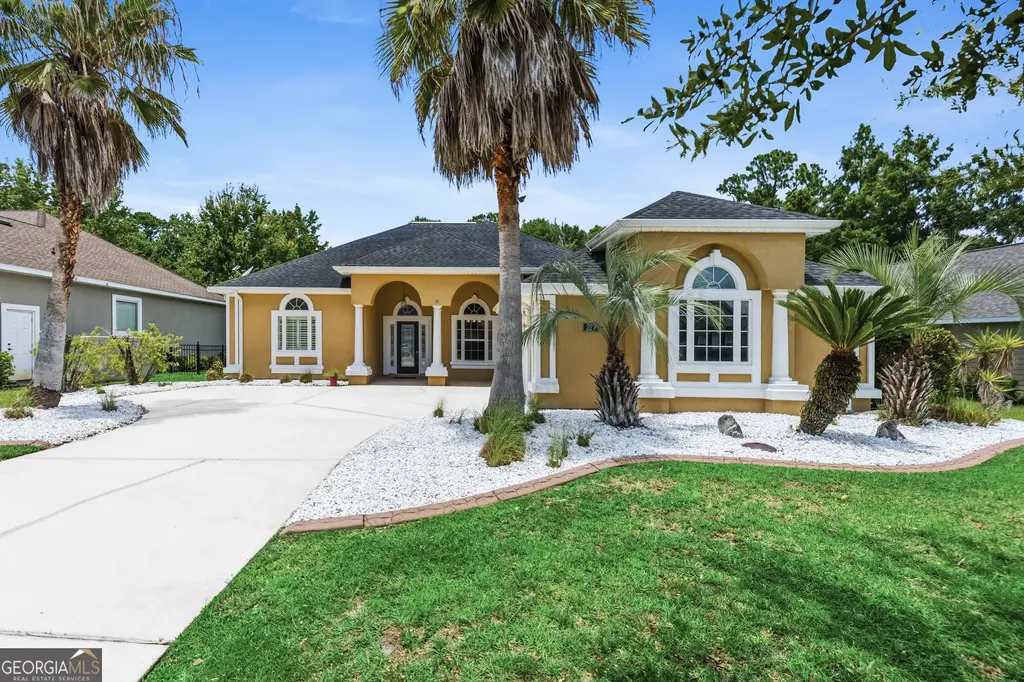 227 Edgewater Drive, St. Marys