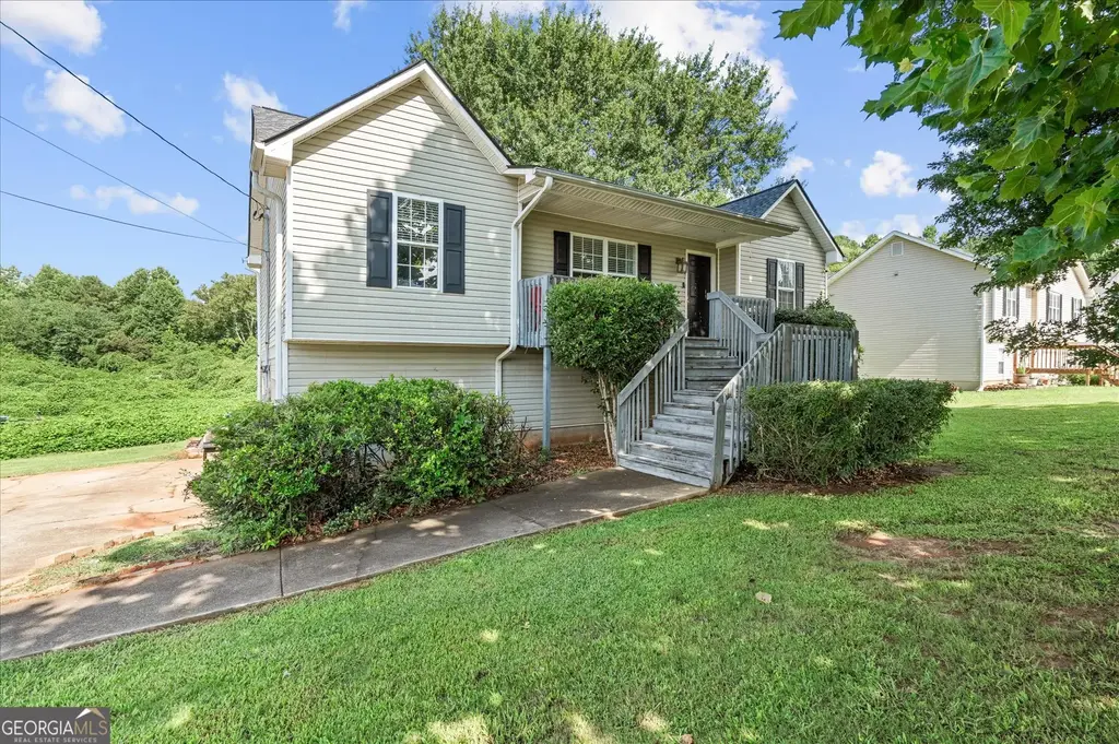 104 Pine Needle Trail, Villa Rica