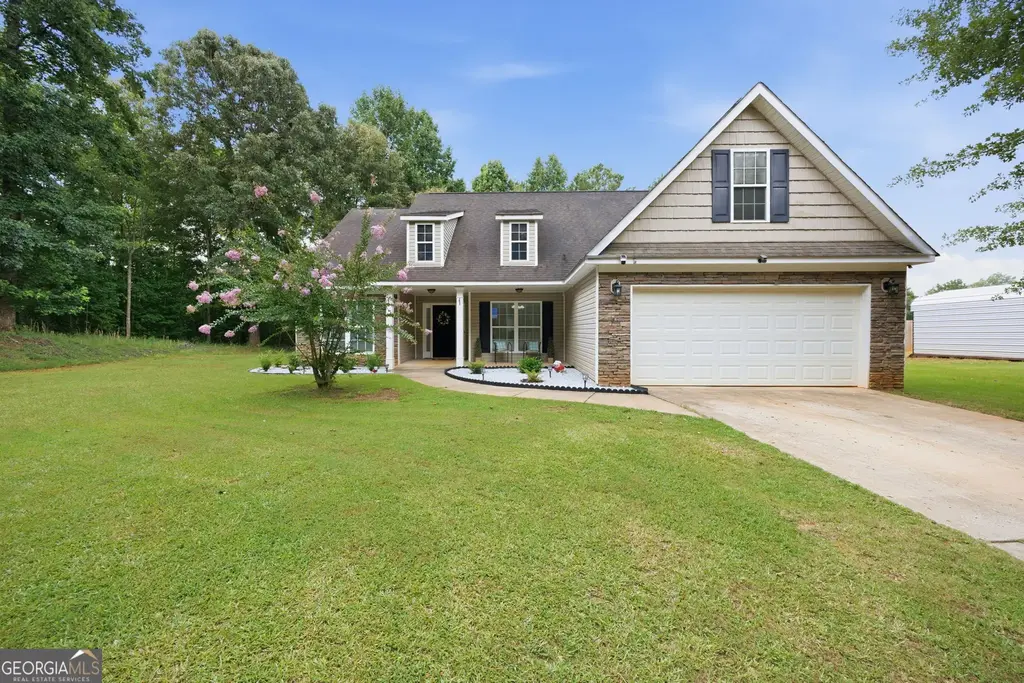 2917 Rumble Road, Forsyth