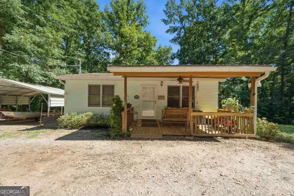 216 River Oak Drive, Eatonton