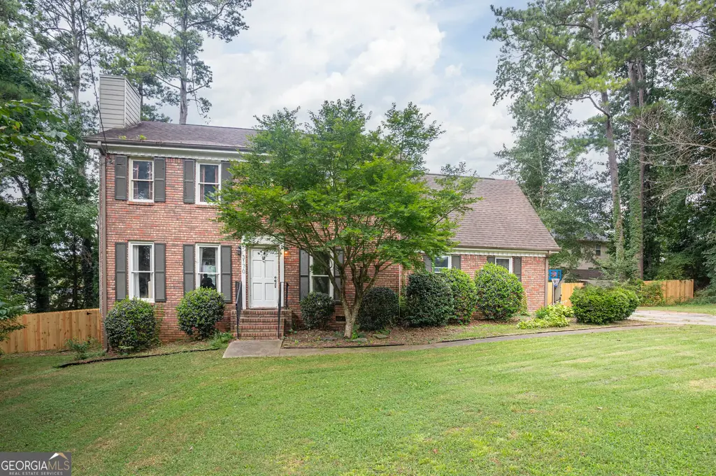 3170 Pine Cove Court Sw, Lilburn